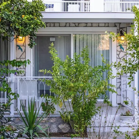 Kiyi Ξενοδοχείο *