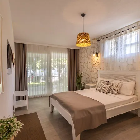 Ξενοδοχείο Kiyi Σελιμιγιέ