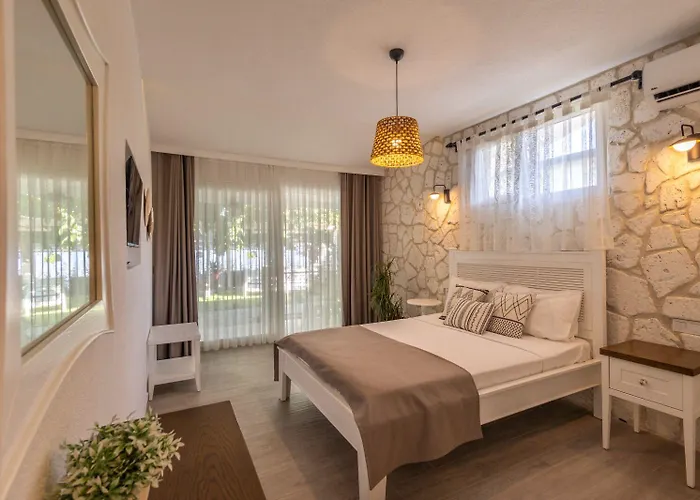 ホテル Kiyi セリミエ